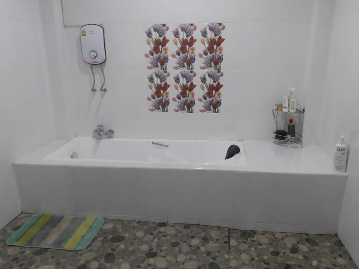 Garden Homestay 수랏타니 외부 사진